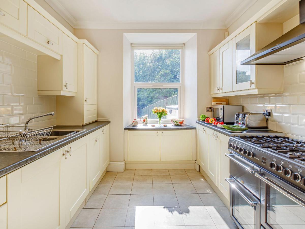 Вилла Menai View Llanfairpwllgwyngyll Экстерьер фото